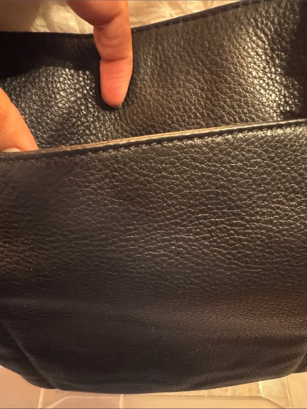 NWT$278 Michael Kors Black Pebbled Leather Tote Tan Straps Career Travel *FLAWED